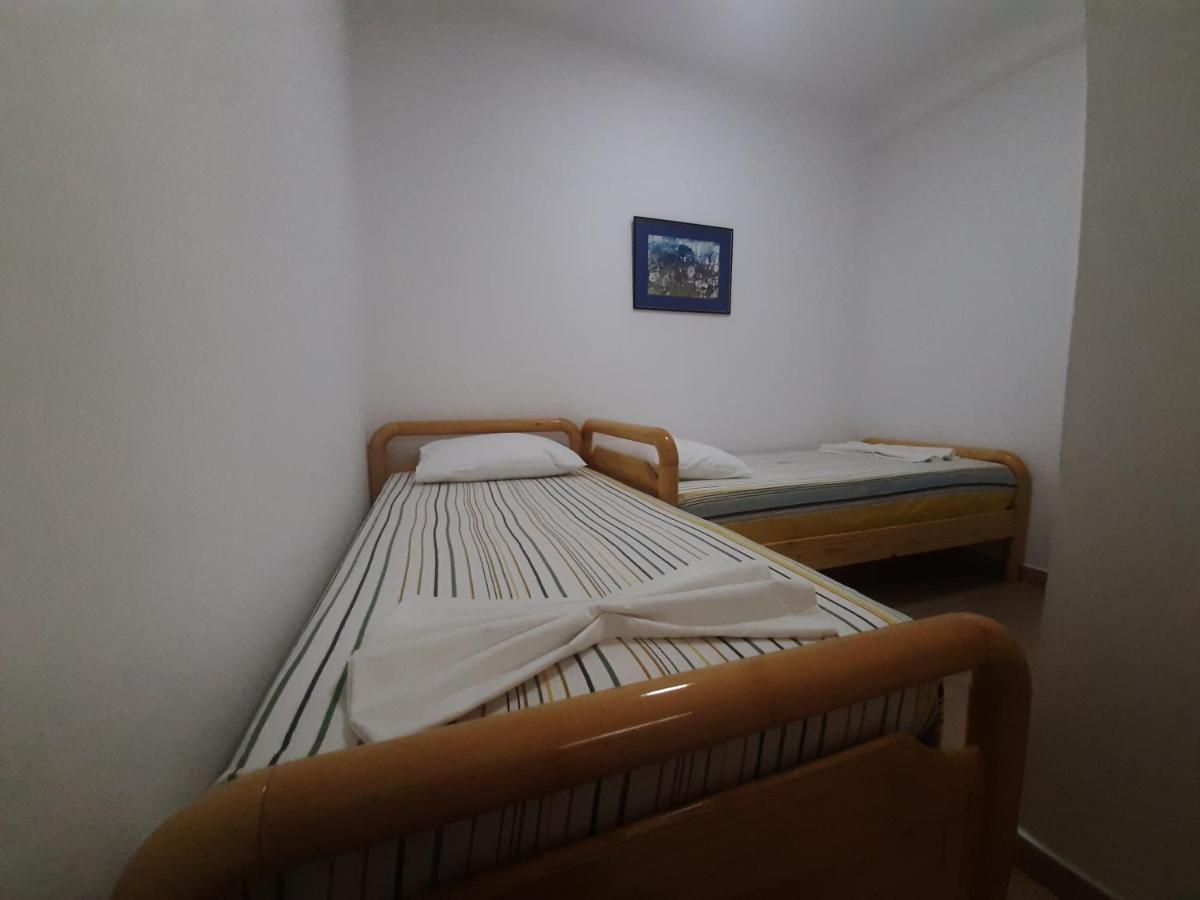 Kela Apartments Saranda Kültér fotó